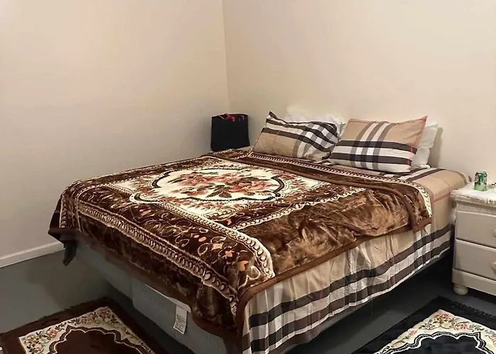 Travelers Long Stay With Private Bathroom Divine Villa And Resorts 5Mins To Ewr Airport And 4Mins To Penn Station Newark, New York